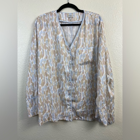 Summersalt Pajama Top Lightweight Sleepwear Relaxed Long Sleeve Button up sz XL - Picture 9 of 10